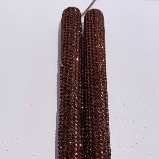 Our Bronze metallic glitter glows with a rich, warm bronze, fully covered in a luxurious metallic finish-infusing your space with a vintage, radiant charm that feels both elegant and warm.