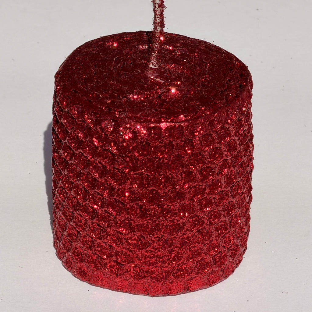 Our garnet metallic glitter envelops a deep, dark red, fully covered in a luxurious metallic finish-infusing your space with a rich, sophisticated sparkle that feels timeless and deeply elegant.