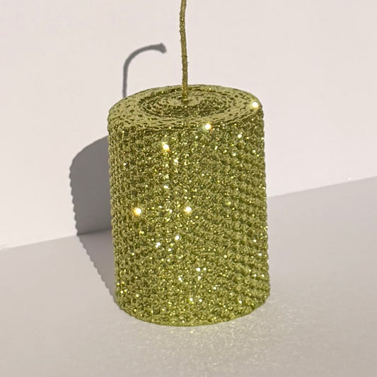 Our chartreuse metallic glitter bursts with a vivid lime-green, fully enveloped in a dense metallic glitter-infusing your space with an energetic, radiant sparkle that feels fresh and bold.