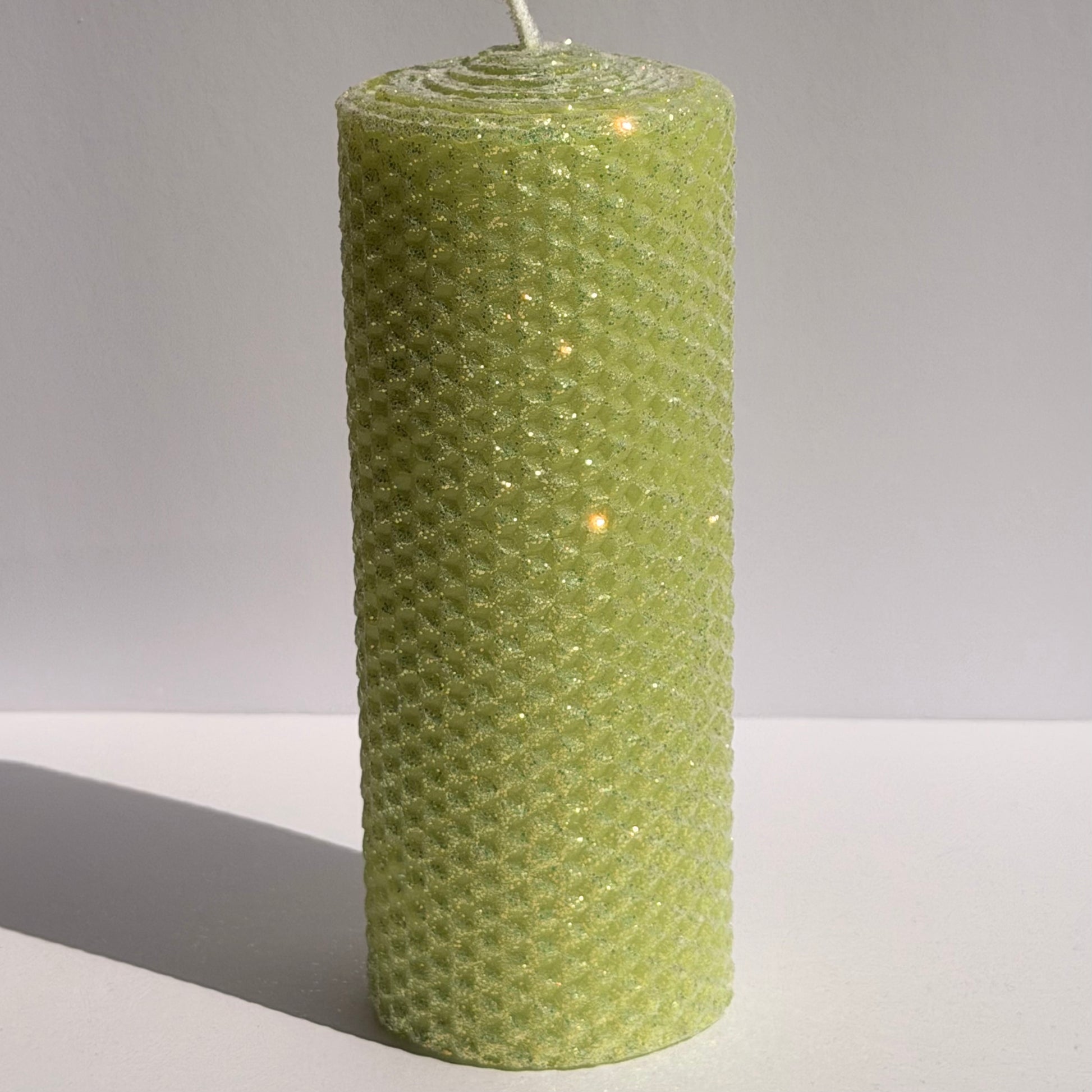 Our lime classic glitter bursts with a zesty, bright green glow, wrapped in opalescent glitter and a golden undertone-infusing your space with a playful, sparkling energy perfect for a bright, uplifting atmosphere.