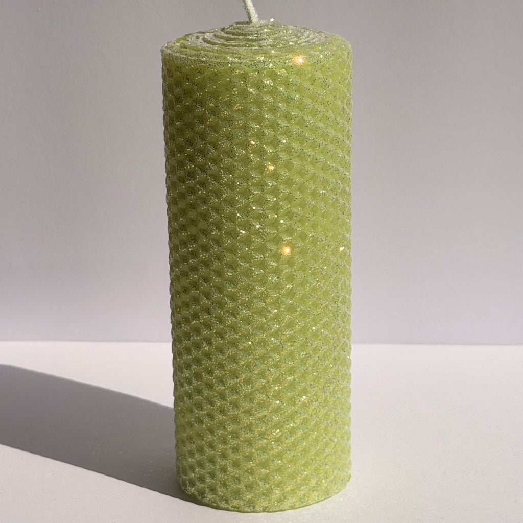 Our lime classic glitter bursts with a zesty, bright green glow, wrapped in opalescent glitter and a golden undertone-infusing your space with a playful, sparkling energy perfect for a bright, uplifting atmosphere.