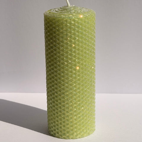 Our lime classic glitter bursts with a zesty, bright green glow, wrapped in opalescent glitter and a golden undertone-infusing your space with a playful, sparkling energy perfect for a bright, uplifting atmosphere.
