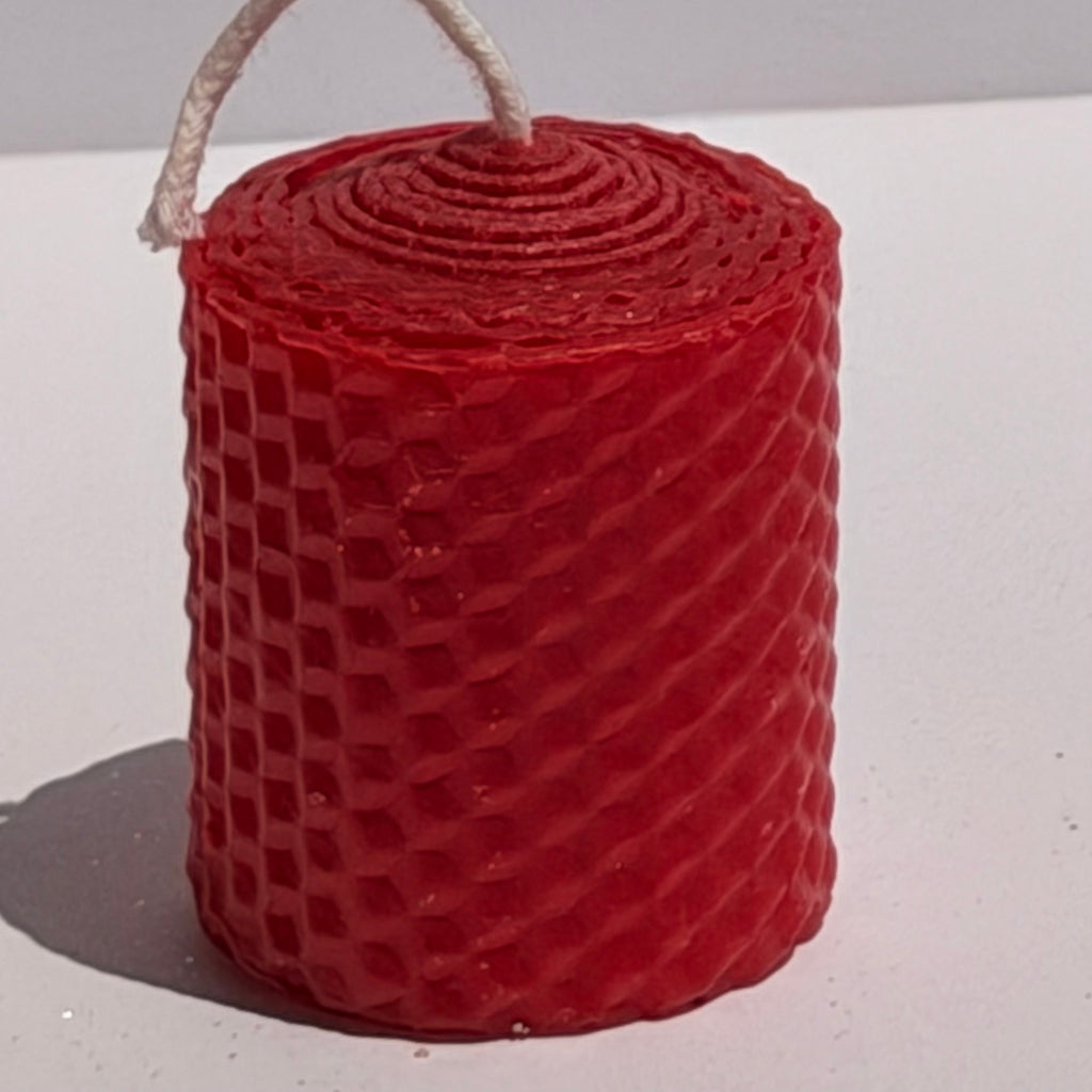Our red natural glows with a bold, passionate crimson, evoking the energy of a flickering flame-perfect for adding a dramatic, romantic flair to any space.