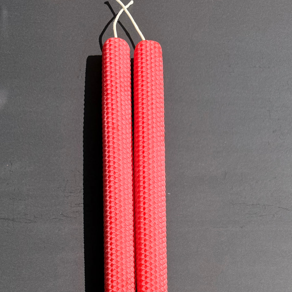 Our red natural glows with a bold, passionate crimson, evoking the energy of a flickering flame-perfect for adding a dramatic, romantic flair to any space.
